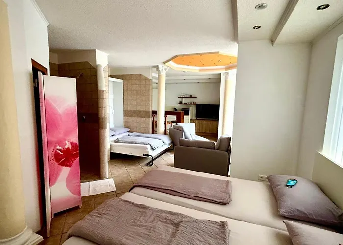 Panorama Harrys Bike Tours *