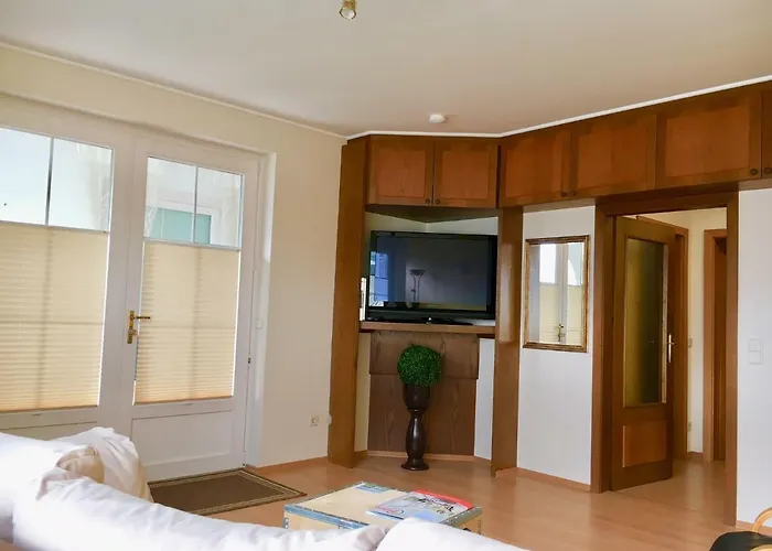 Panorama Harrys Bike Tours Appartement *