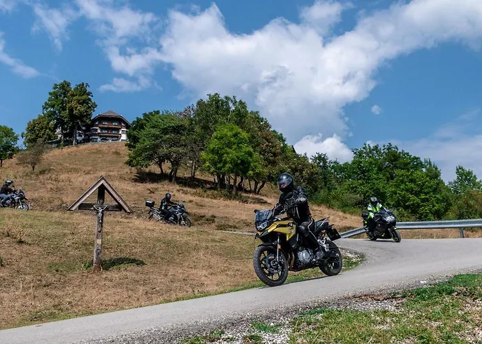 Panorama Harrys Bike Tours شقة فيلاخ