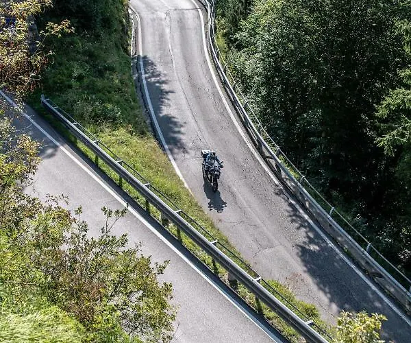 Panorama Harrys Bike Tours Appartement