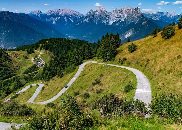 Panorama Harrys Bike Tours * فيلاخ