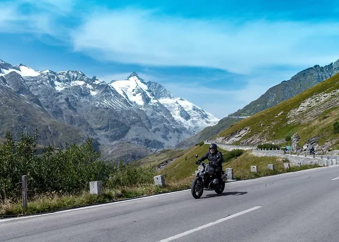 شقة Panorama Harrys Bike Tours فيلاخ